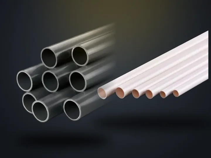 مواسير PVC مستقيمة باللونين الأبيض والرمادي